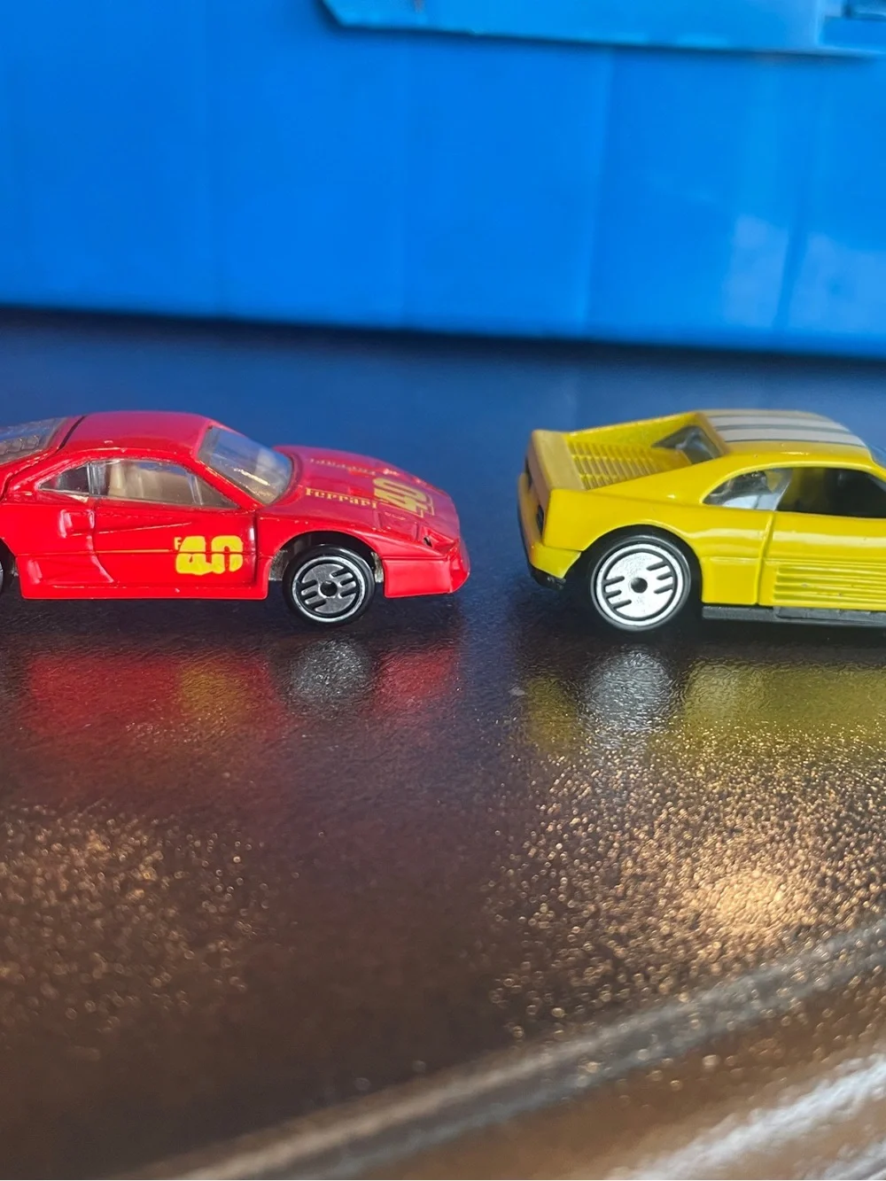 Collection of 2 hotwheels vintage 1:64 scale Diecast  Ferrari,s